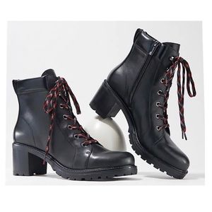 Vince Camuto Leather Lace-Up Ankle Boots Gaviana Black. 7 1/2 Wide Sized